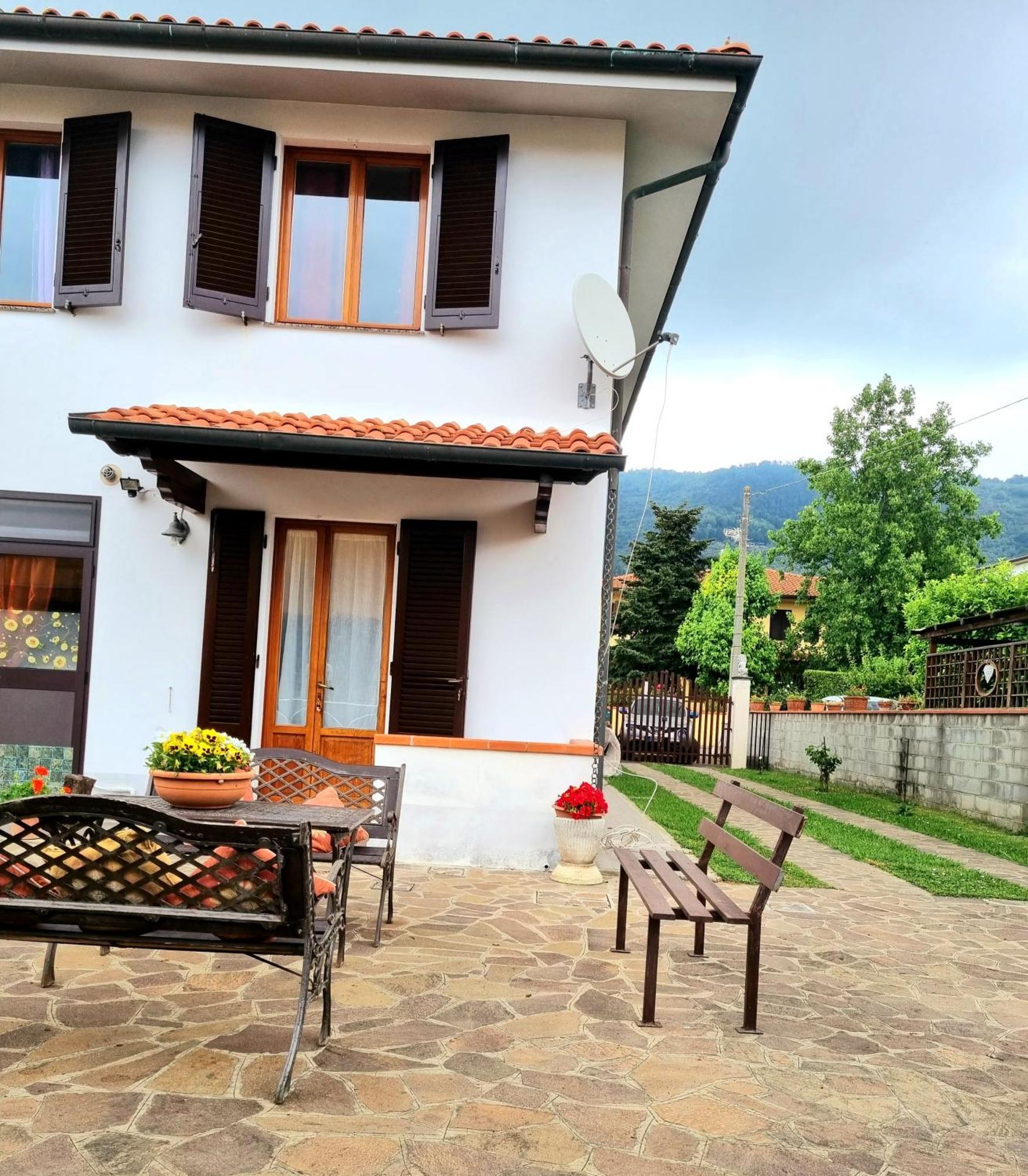 Casa Valentini Guest House San Giuliano Terme Bagian luar foto